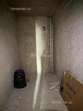Satılır 4 otaqlı yeni tikili 200 m²