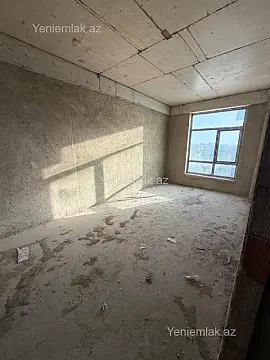 Satılır 4 otaqlı yeni tikili 200 m²