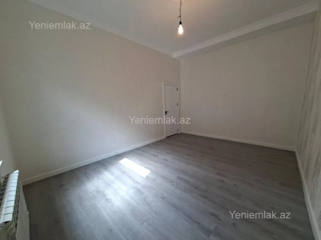 Satılır 6 otaqlı həyət evi 260 m²
