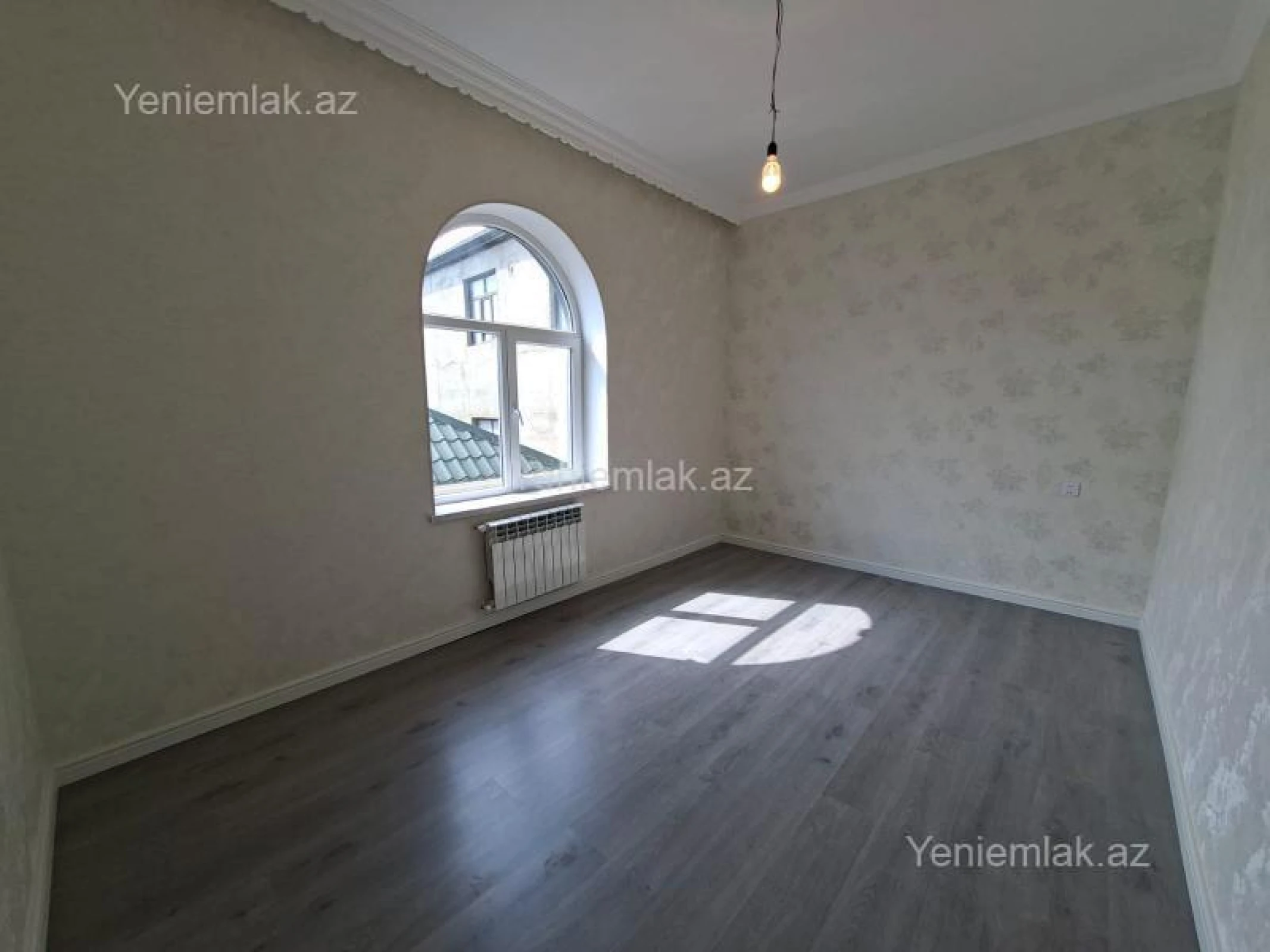Satılır 6 otaqlı həyət evi 260 m²