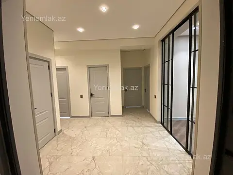 Satılır 3 otaqlı yeni tikili 100 m²