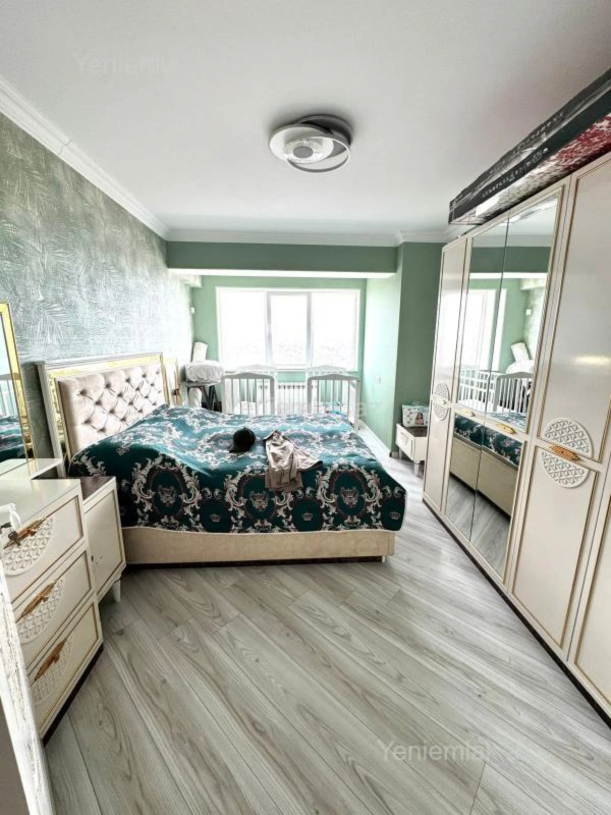 Satılır 2 otaqlı yeni tikili 110 m²