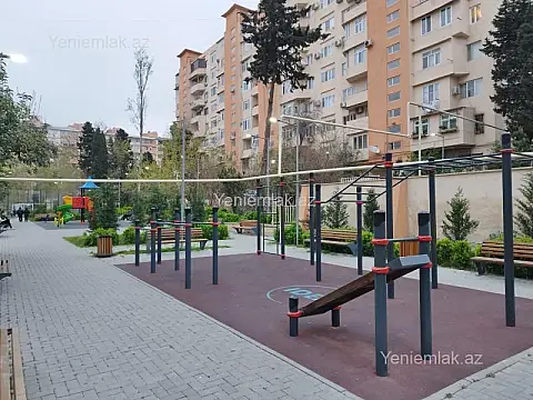 Satılır 1 otaqlı köhnə tikili 42.2 m²