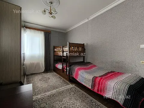 Satılır 1 otaqlı köhnə tikili 42.2 m²