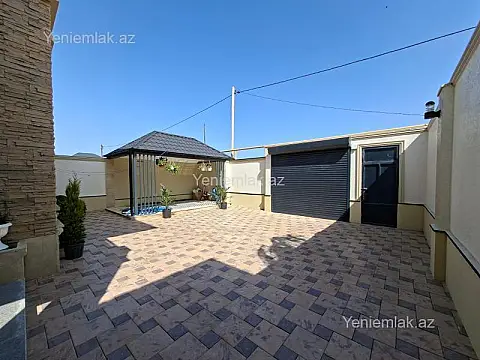 Satılır 5 otaqlı həyət evi 260 m²