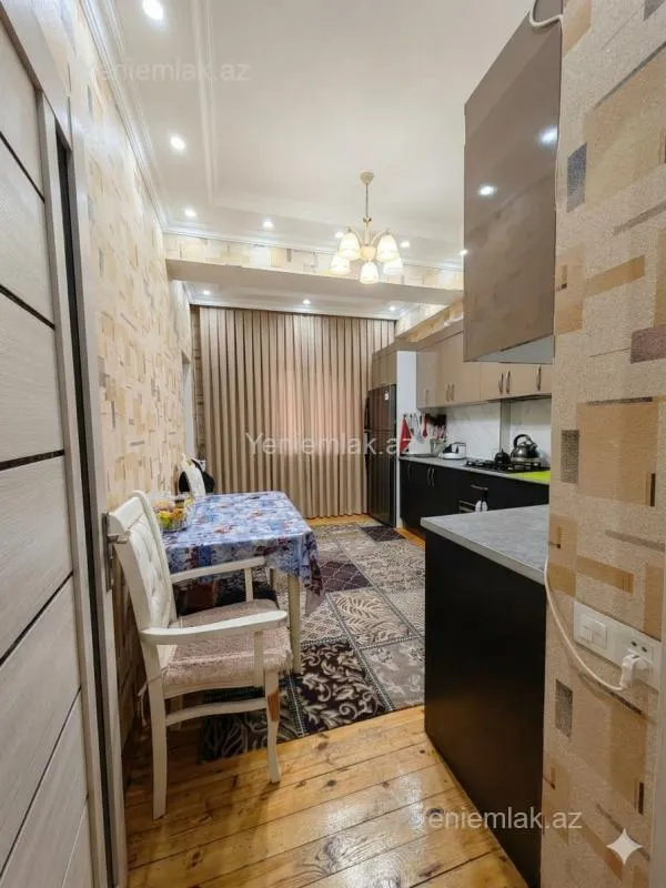 Satılır 2 otaqlı yeni tikili 73 m²