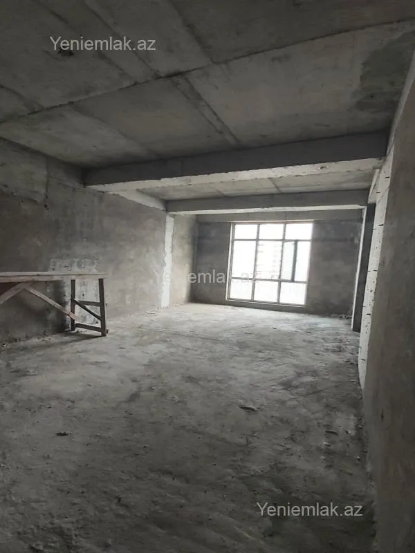 Satılır 3 otaqlı yeni tikili 91 m²