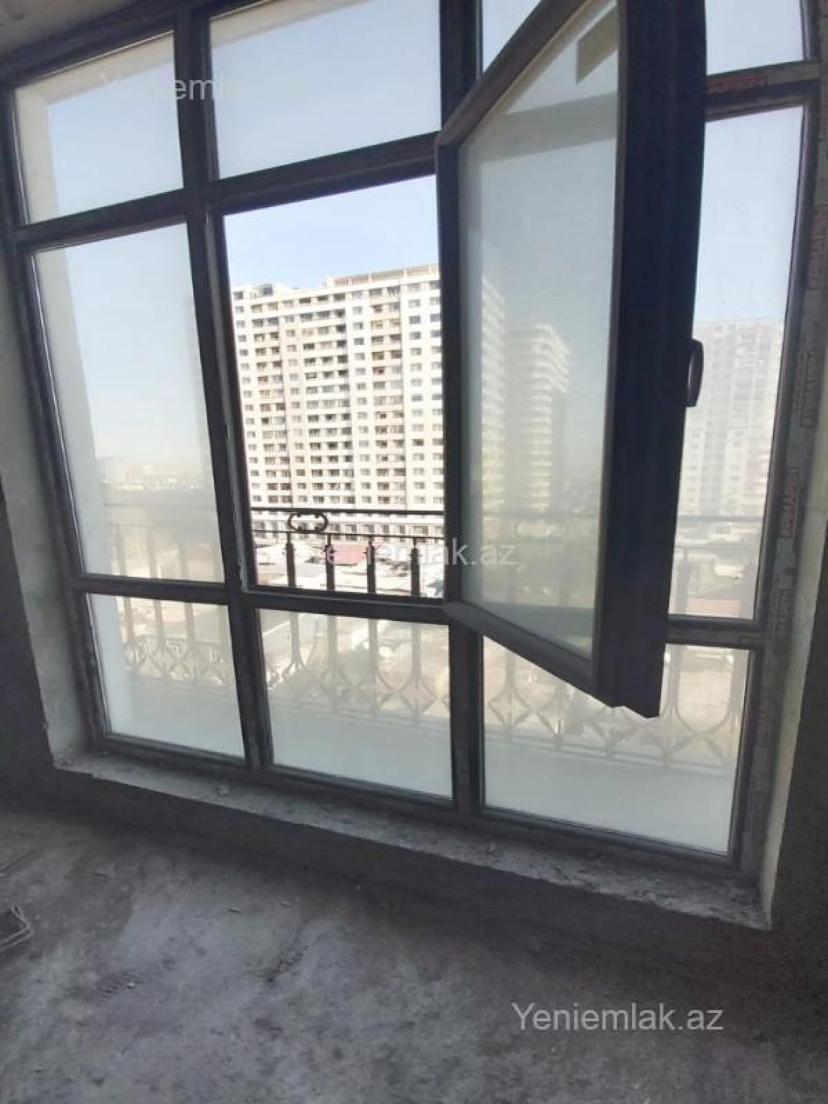 Satılır 3 otaqlı yeni tikili 91 m²