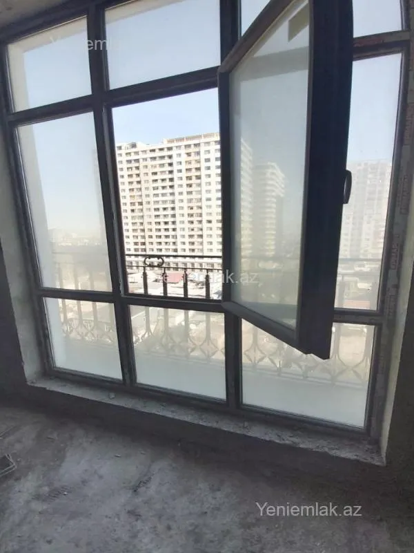 Satılır 3 otaqlı yeni tikili 91 m²