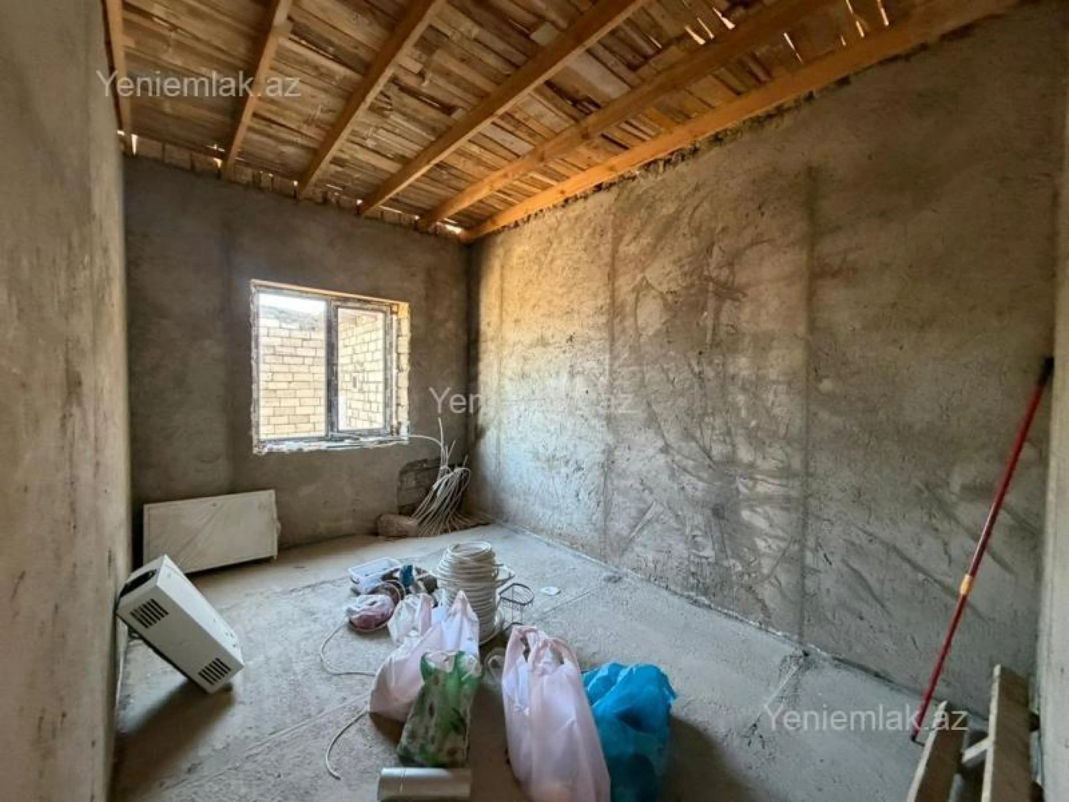 Satılır 4 otaqlı həyət evi 110 m²