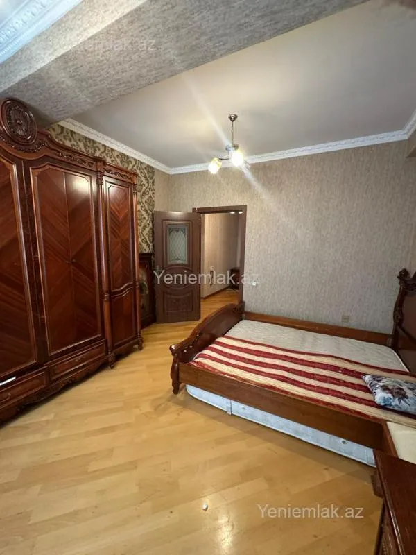 Satılır 2 otaqlı yeni tikili 87 m²