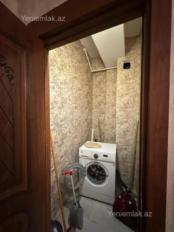 Satılır 2 otaqlı yeni tikili 87 m²