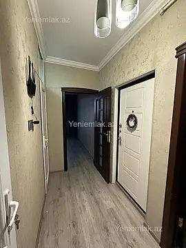 Satılır 2 otaqlı köhnə tikili 65 m²
