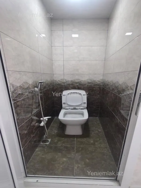 Satılır 2 otaqlı köhnə tikili 60 m²