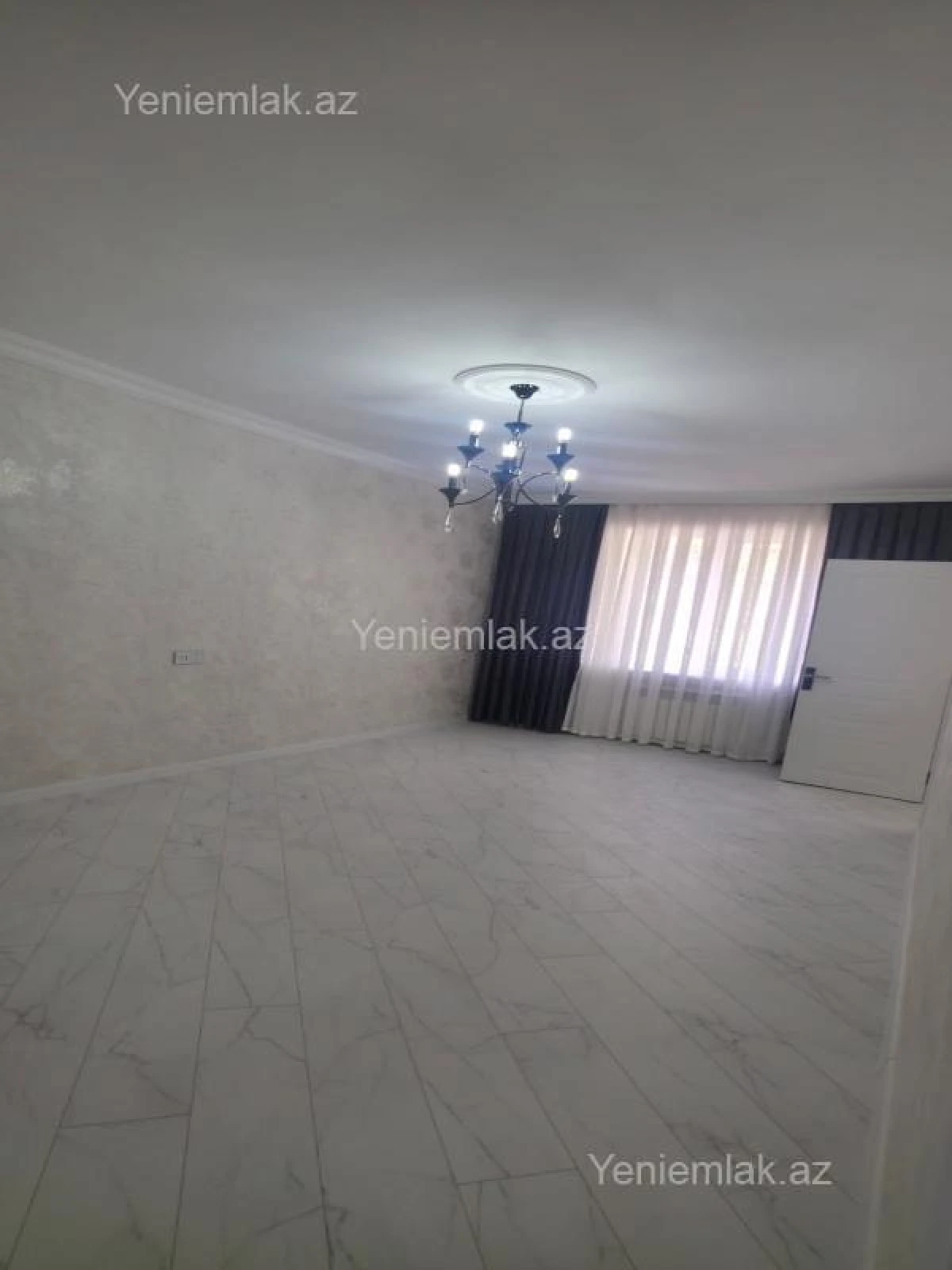 Satılır 2 otaqlı köhnə tikili 60 m²