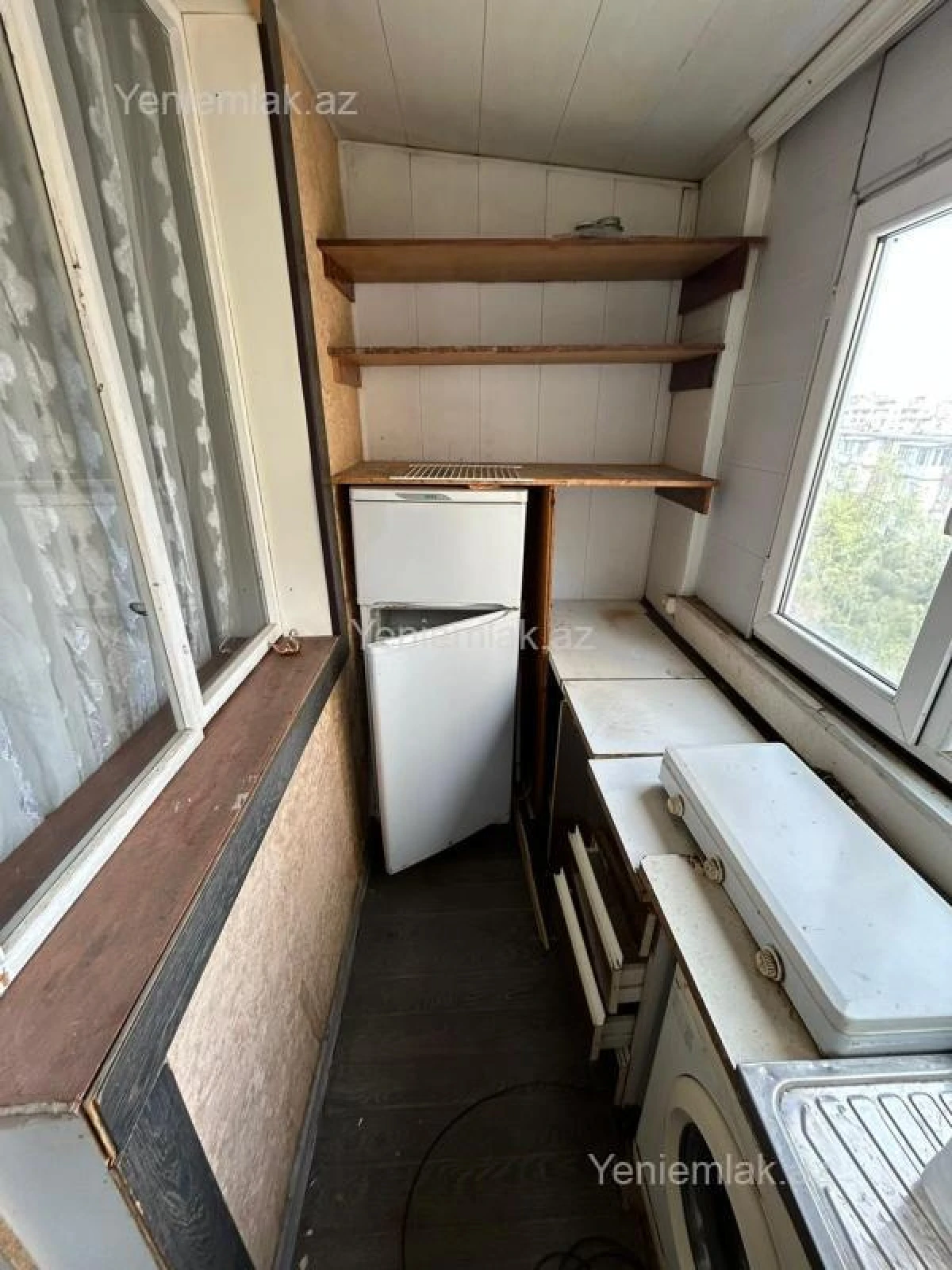 Satılır 2 otaqlı köhnə tikili 50 m²