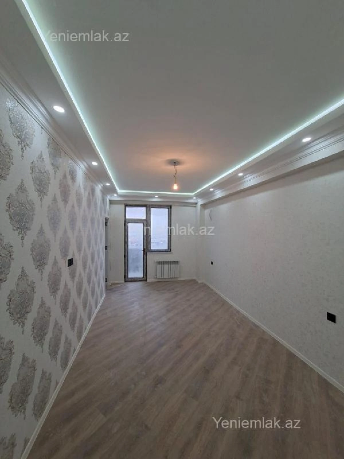 Satılır 3 otaqlı yeni tikili 80 m²