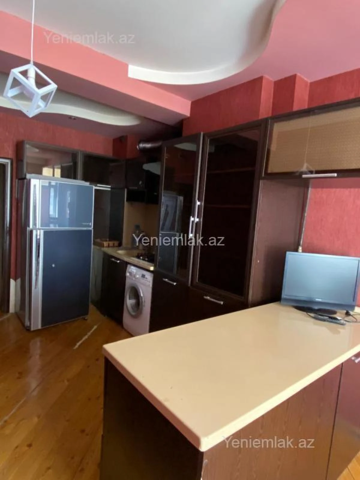 Satılır 3 otaqlı yeni tikili 120 m²