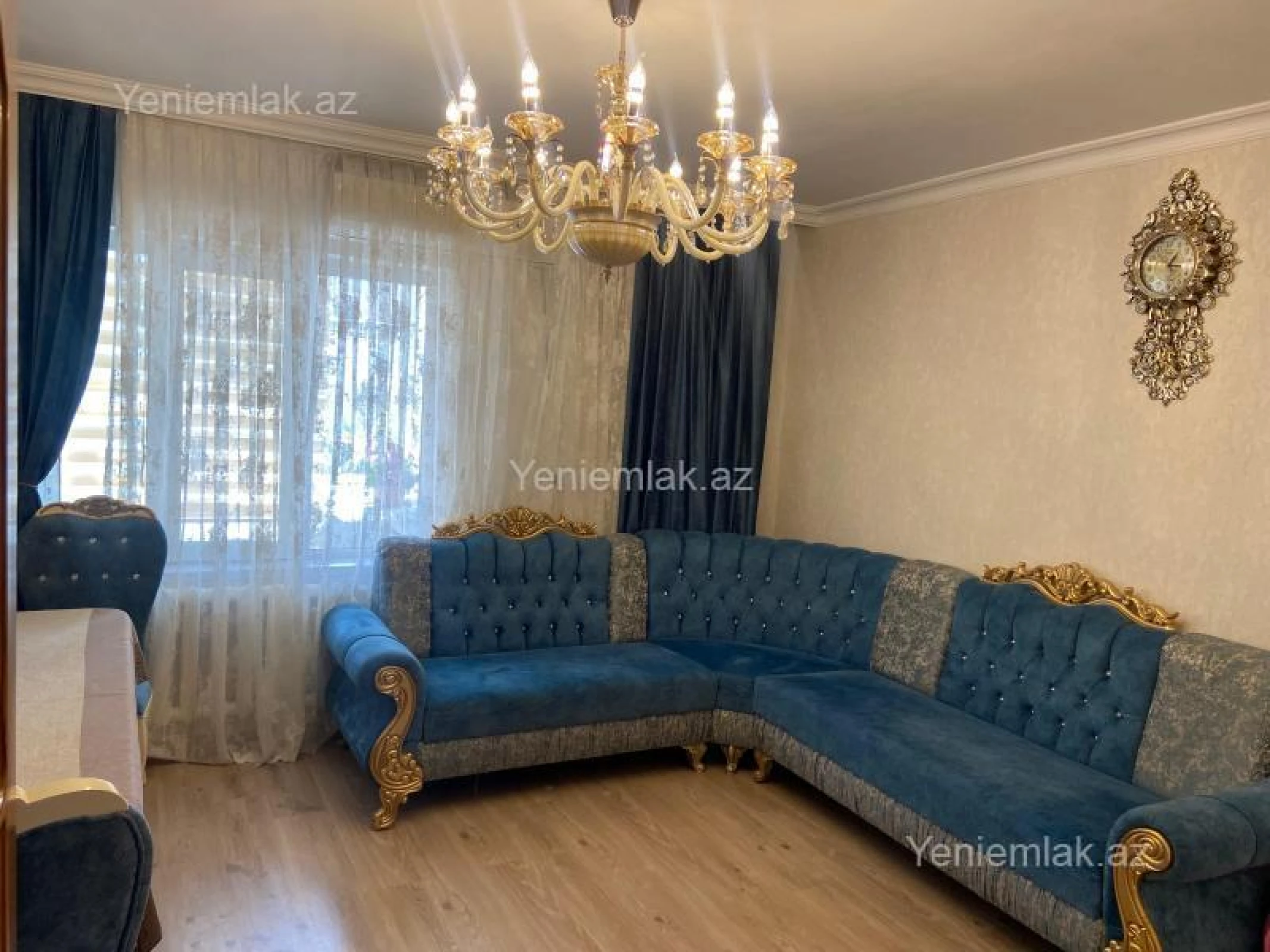 Satılır 4 otaqlı köhnə tikili 90 m²