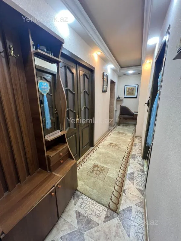 Satılır 3 otaqlı köhnə tikili 101 m²