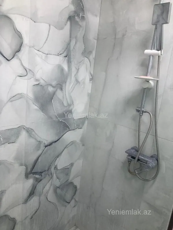 Satılır 2 otaqlı yeni tikili 70 m²