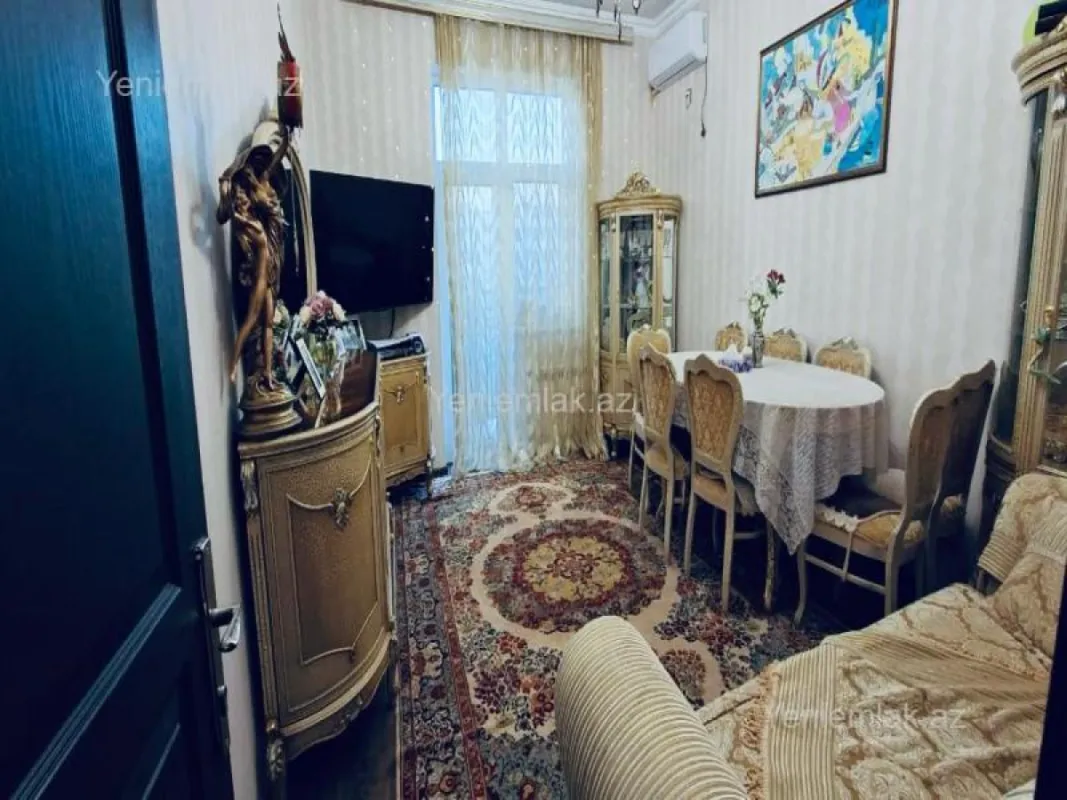 Satılır 2 otaqlı yeni tikili 70 m²