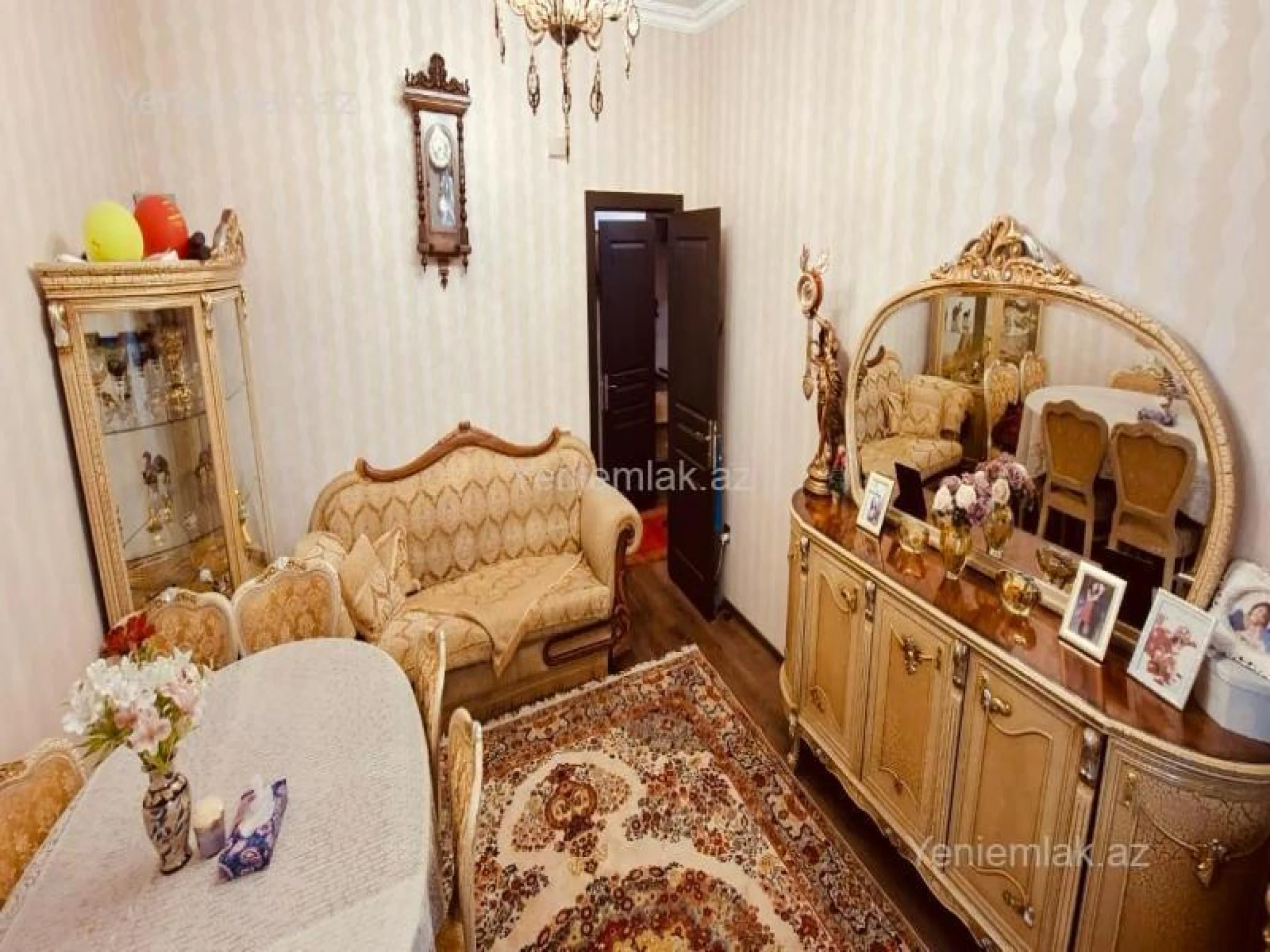Satılır 2 otaqlı yeni tikili 70 m²
