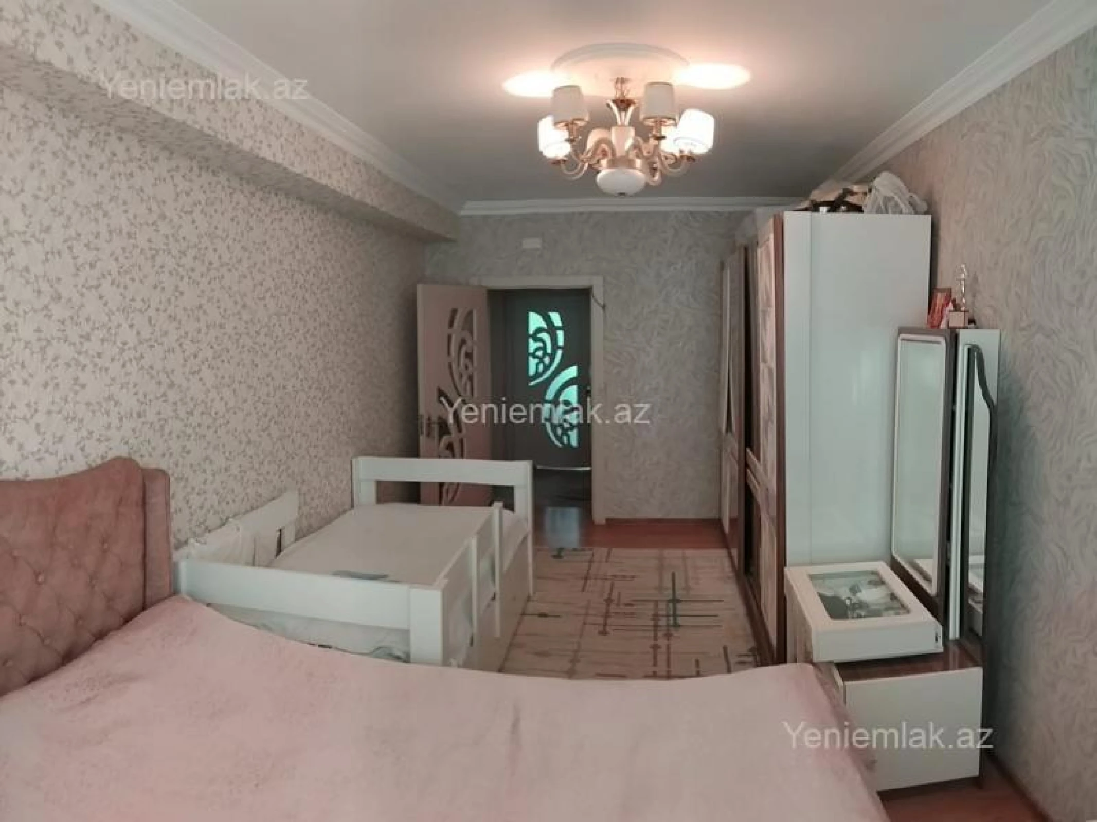 Satılır 3 otaqlı yeni tikili 84 m²
