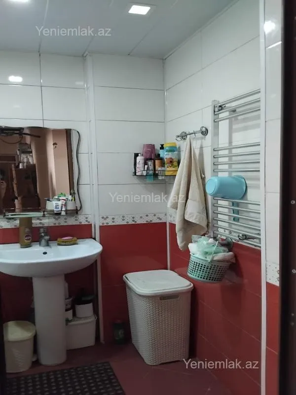 Satılır 3 otaqlı yeni tikili 84 m²