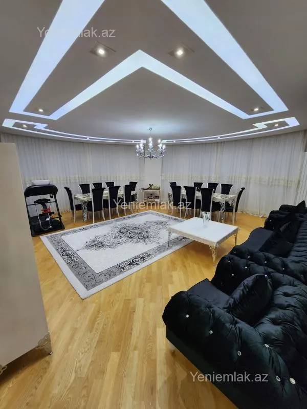 Satılır 4 otaqlı yeni tikili 226 m²