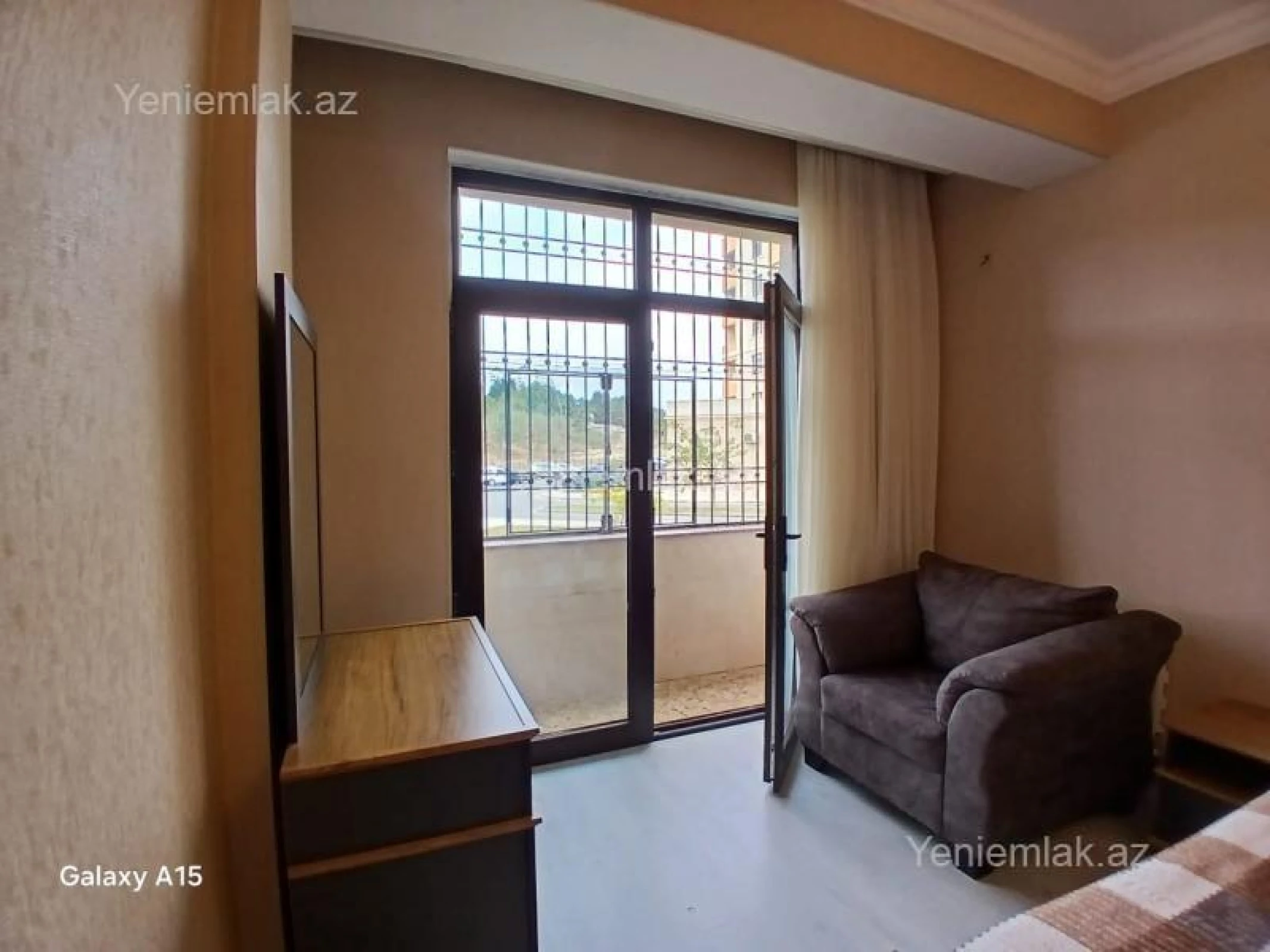 Satılır 3 otaqlı yeni tikili 106 m²