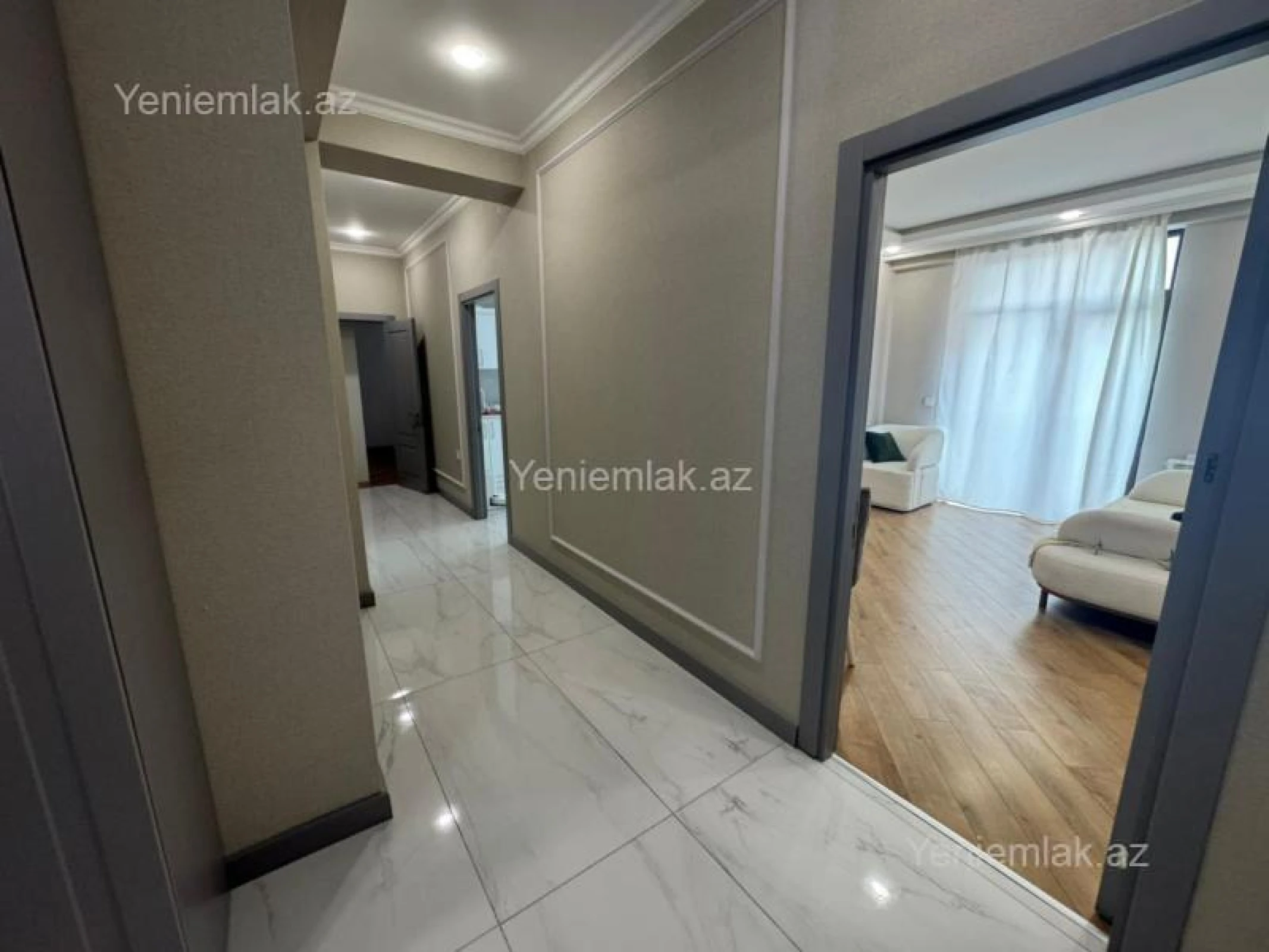 Satılır 2 otaqlı yeni tikili 82 m²