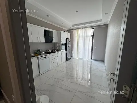 Satılır 2 otaqlı yeni tikili 82 m²