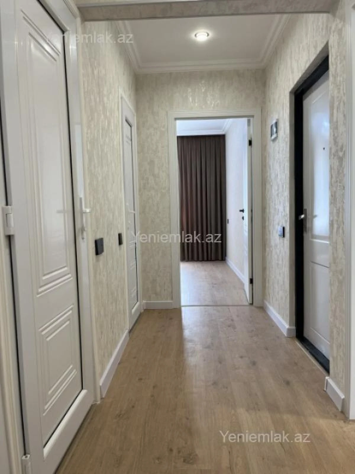 Satılır 3 otaqlı köhnə tikili 65 m²