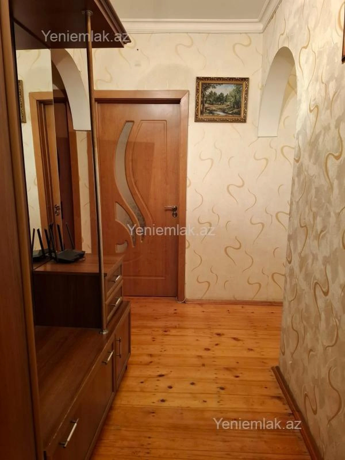 Satılır 3 otaqlı köhnə tikili 85 m²