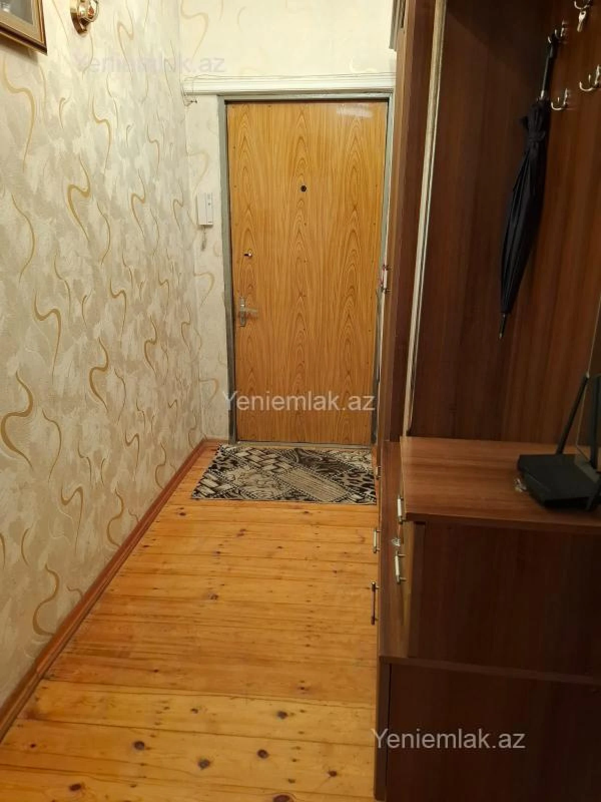 Satılır 3 otaqlı köhnə tikili 85 m²