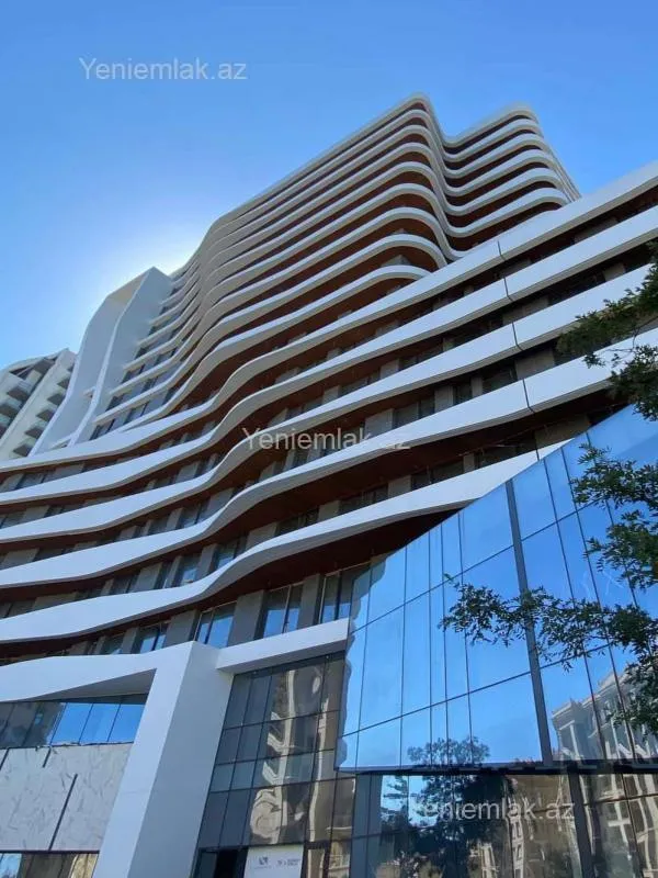 Satılır 5 otaqlı yeni tikili 303 m²