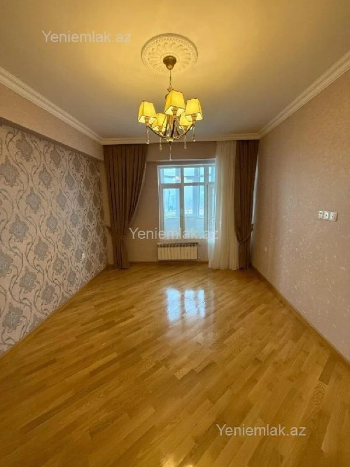 Satılır 3 otaqlı yeni tikili 137 m²