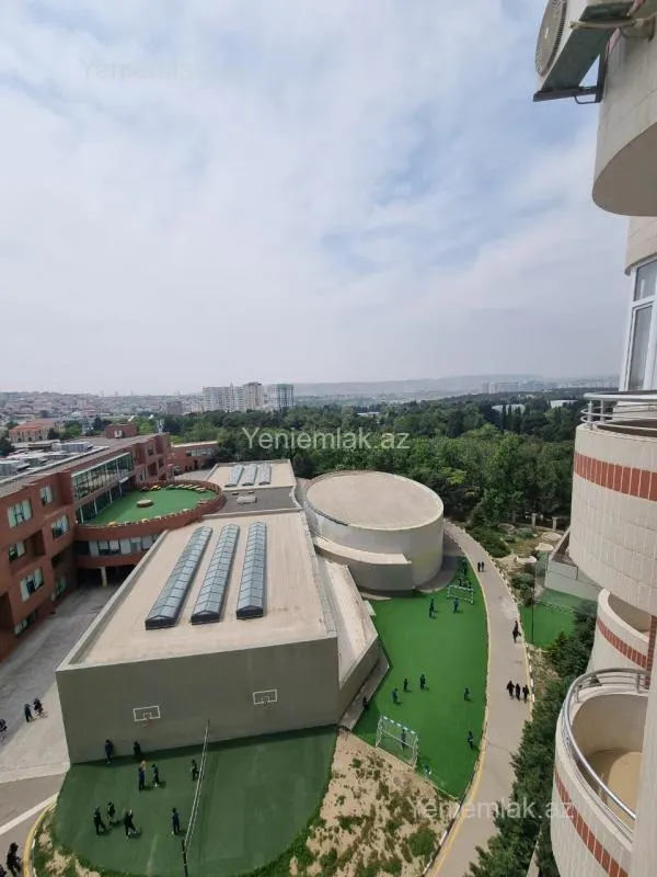 Satılır 3 otaqlı yeni tikili 137 m²