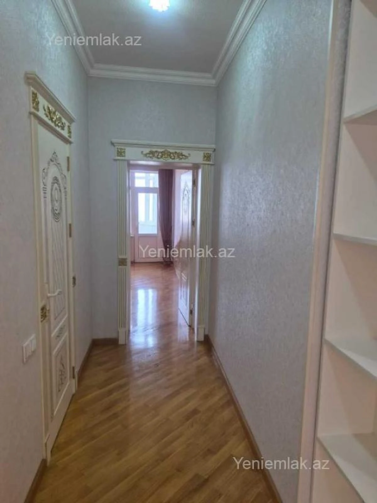 Satılır 3 otaqlı yeni tikili 137 m²