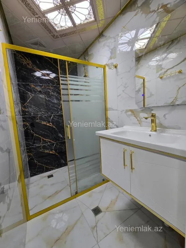 Satılır 2 otaqlı köhnə tikili 55 m²