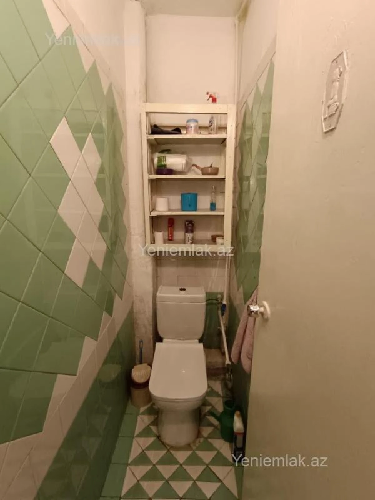Satılır 3 otaqlı köhnə tikili 90 m²