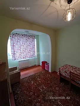 Satılır 3 otaqlı köhnə tikili 90 m²