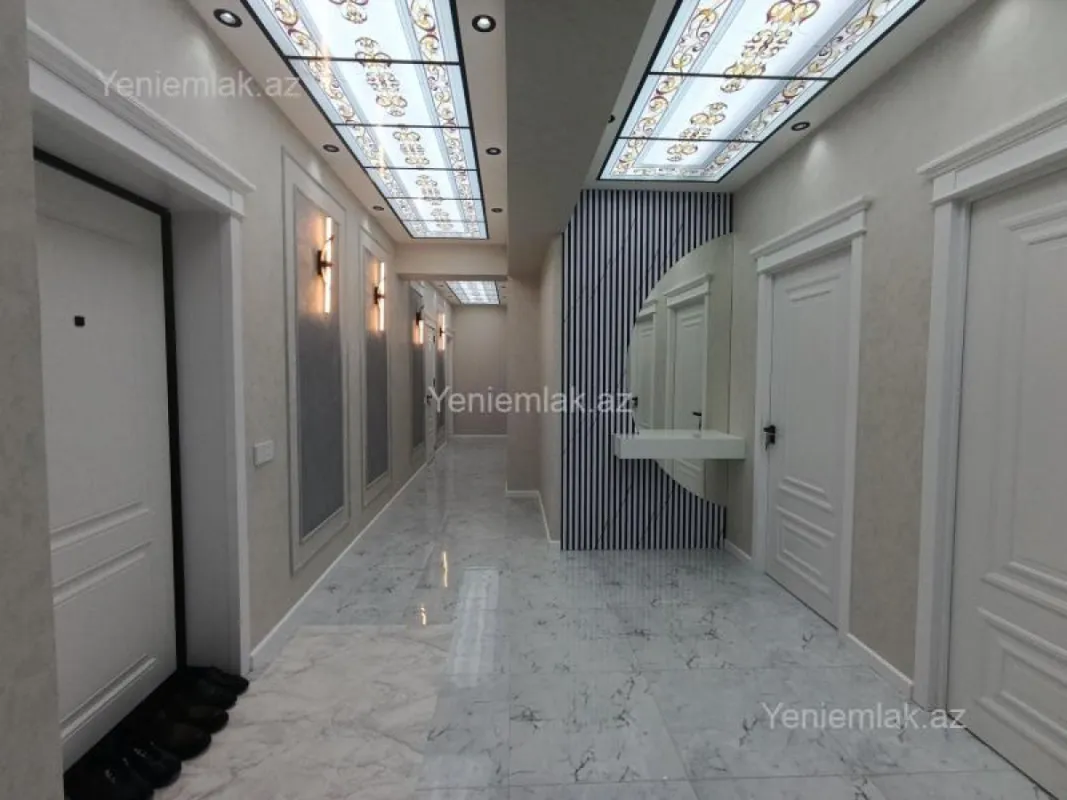 Satılır 4 otaqlı yeni tikili 155 m²