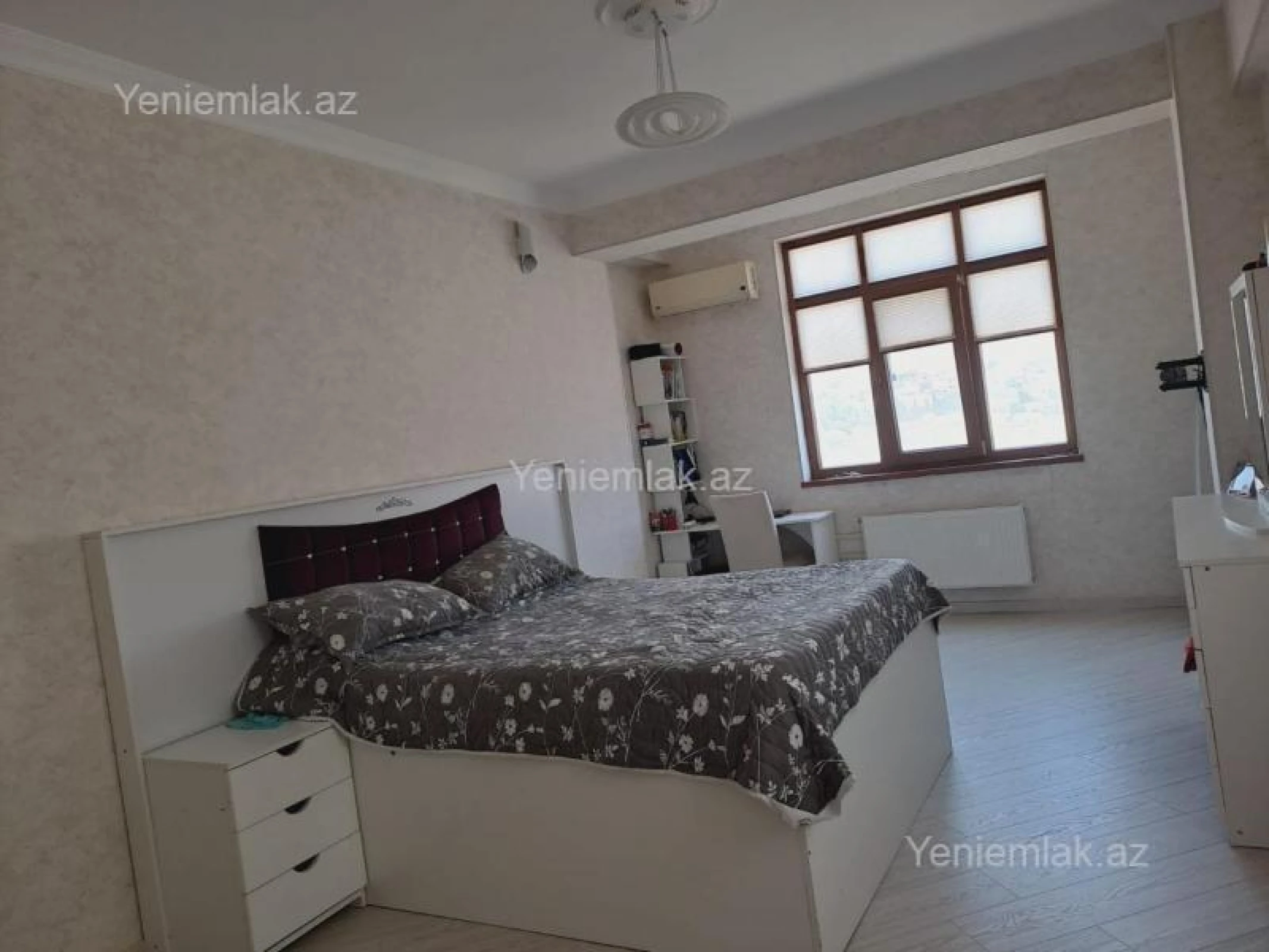 Satılır 3 otaqlı yeni tikili 95 m²