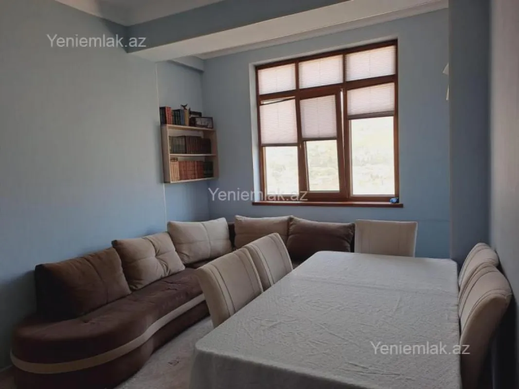 Satılır 3 otaqlı yeni tikili 95 m²