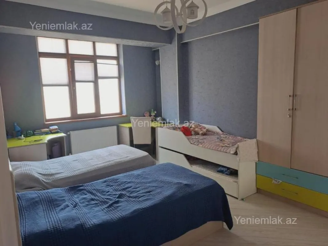 Satılır 3 otaqlı yeni tikili 95 m²