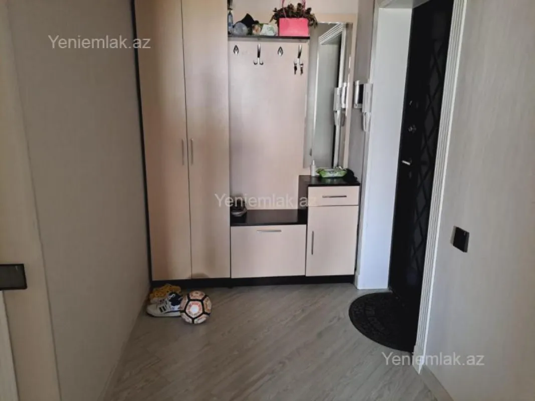 Satılır 3 otaqlı yeni tikili 95 m²