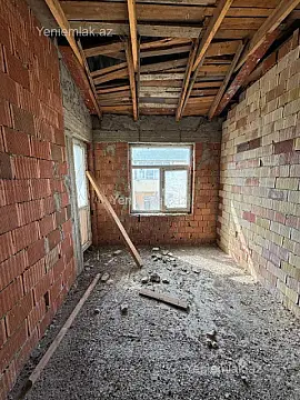 Satılır 3 otaqlı yeni tikili 100 m²