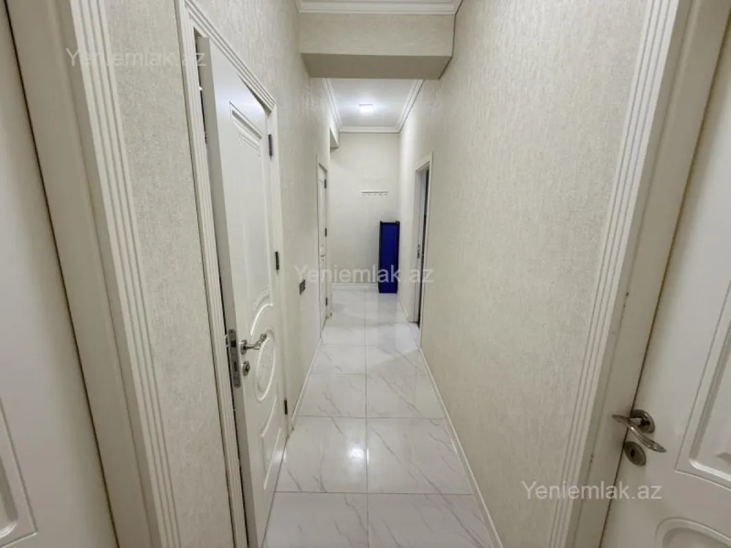 Satılır 3 otaqlı yeni tikili 87 m²